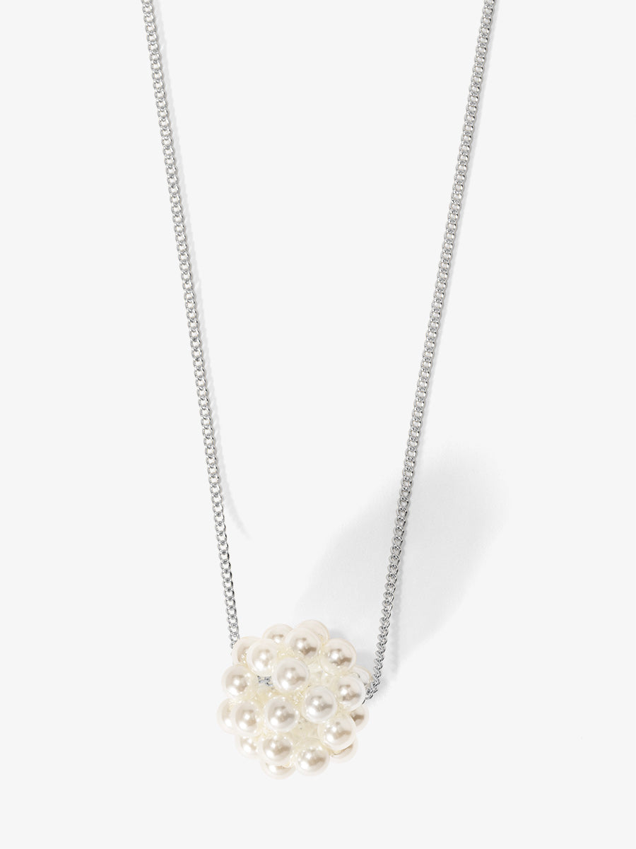 Clustered Pearl Collar Necklace