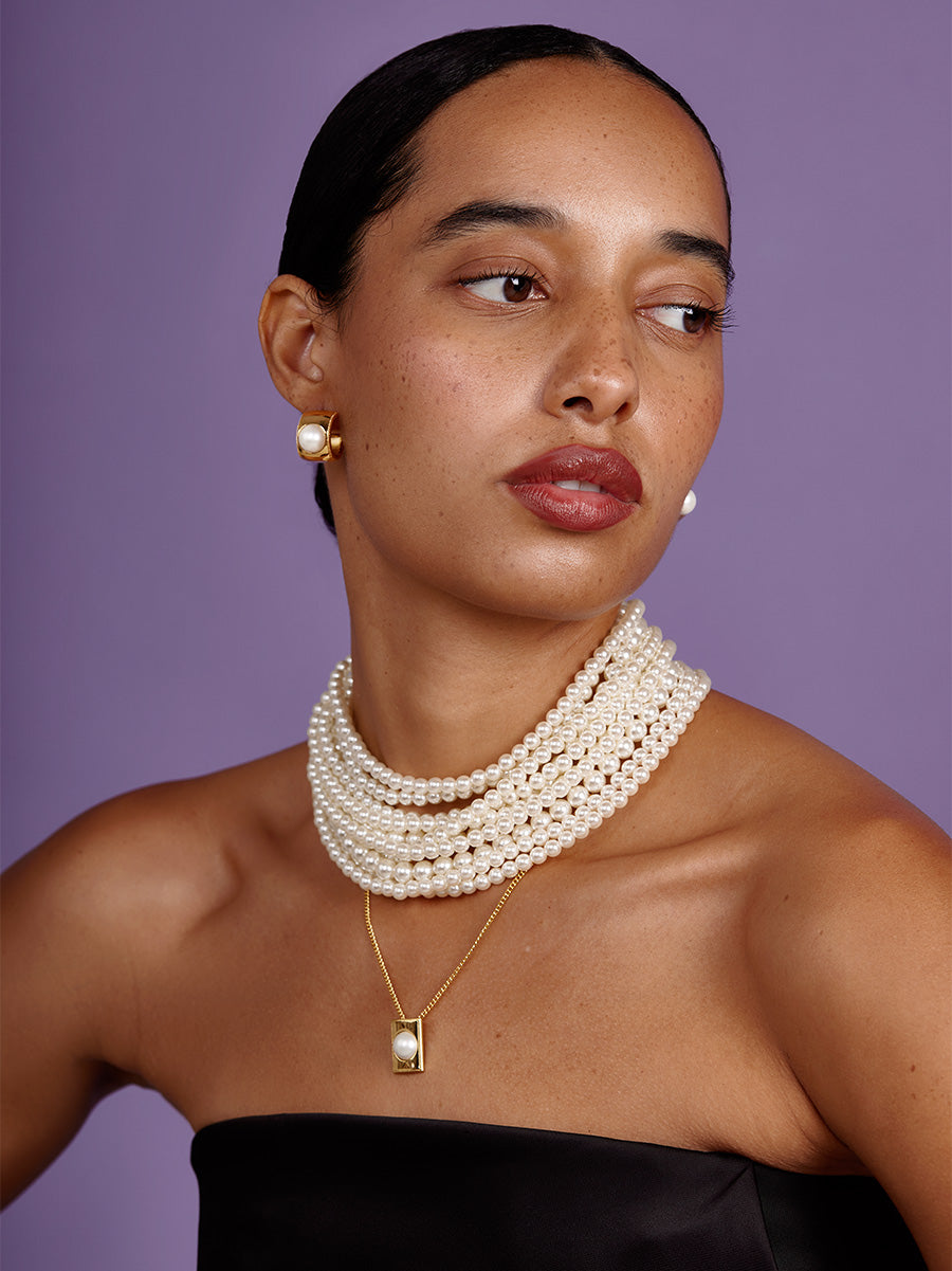 Square Pearl Pendant Short Necklace