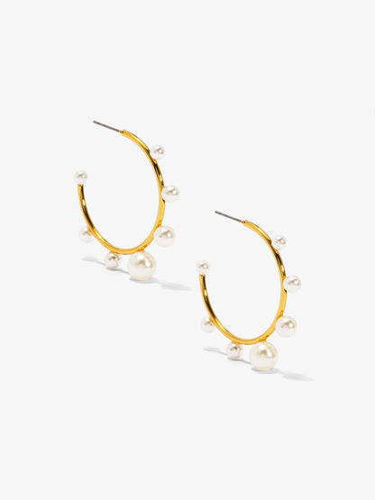 Small Decorative Pearl Hoop Earring