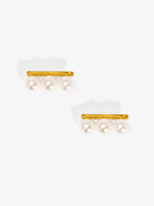 Pearl Bar Stud Earring