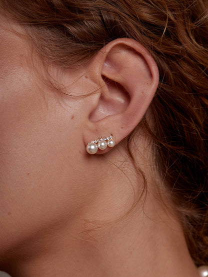 Graduated Pearl Crystal Stud Earring