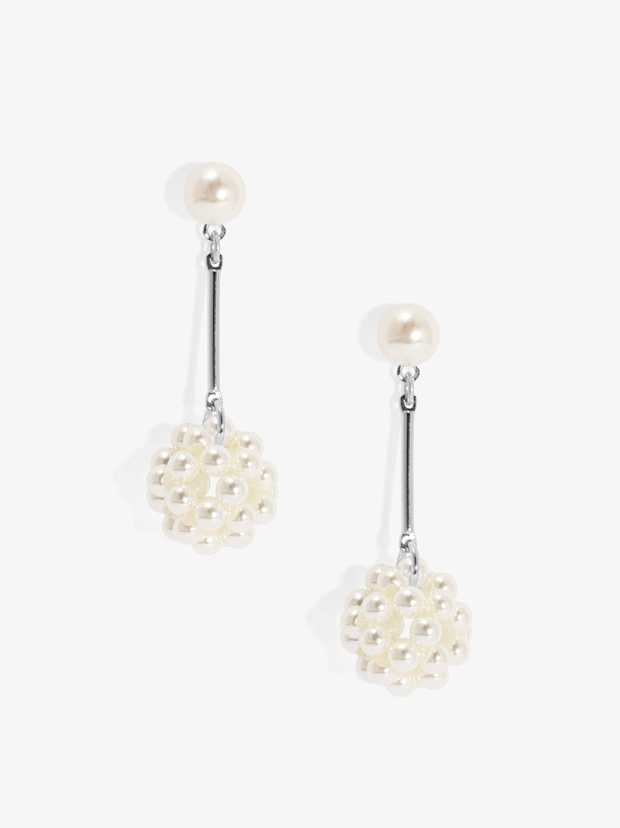 Clustered Pearl Drop Earring