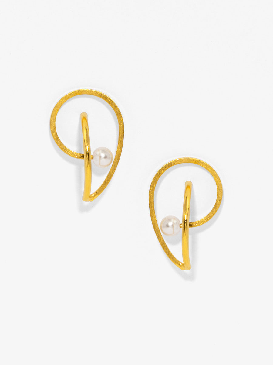 Geonetric Ear Pearl Drop Earring