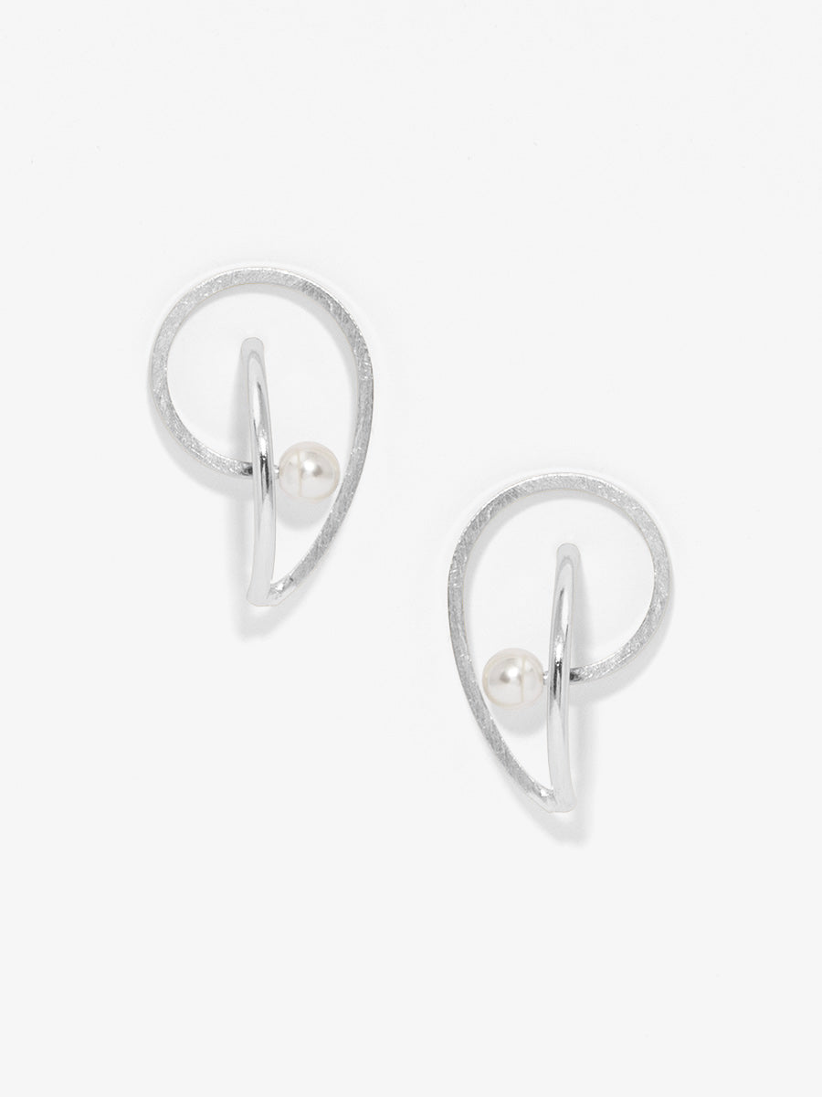 Geonetric Ear Pearl Drop Earring