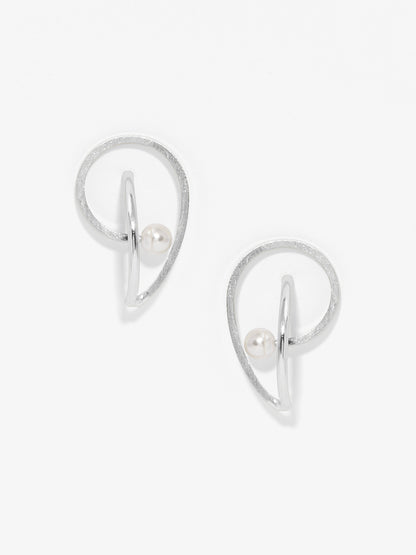 Geonetric Ear Pearl Drop Earring