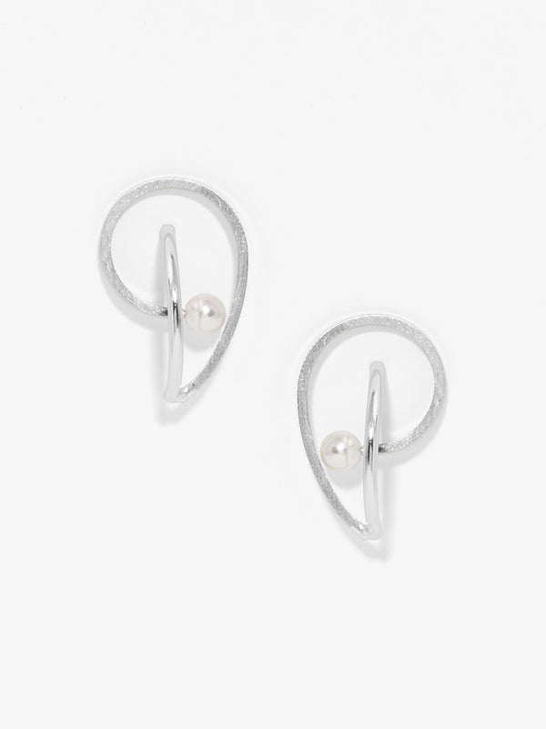 Geonetric Ear Pearl Drop Earring