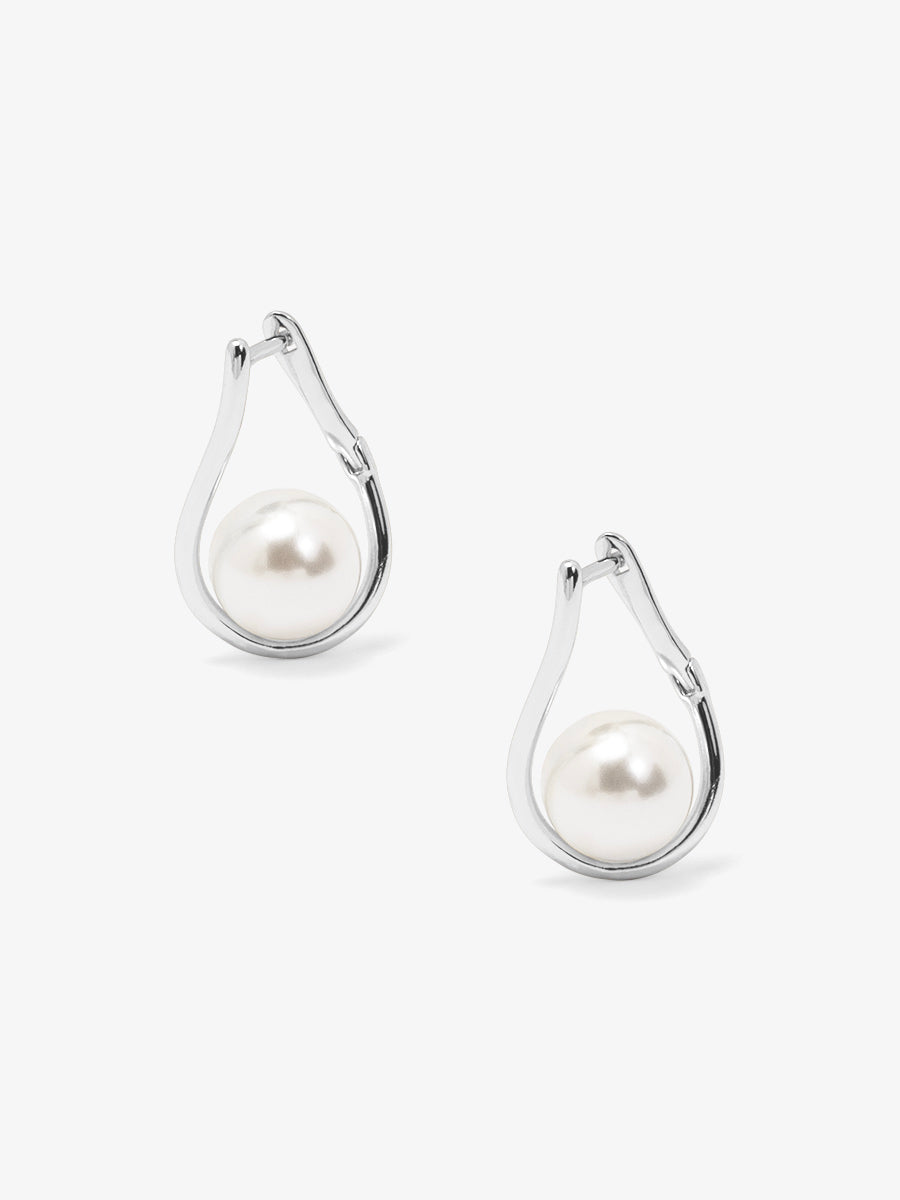 Twisted Teardrop Pearl Earring
