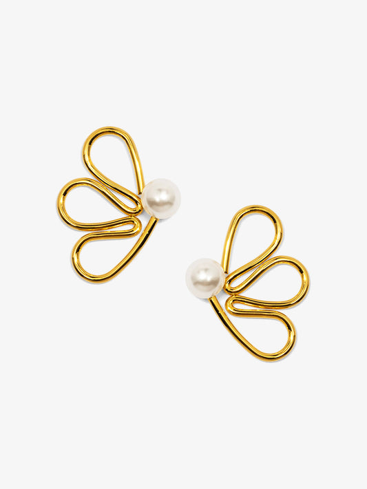 Petal Pearl Stud Earring