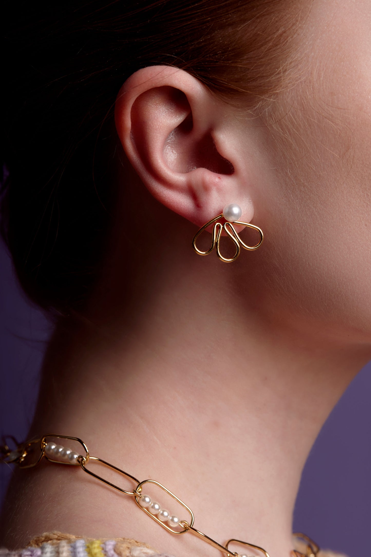 Petal Pearl Stud Earring