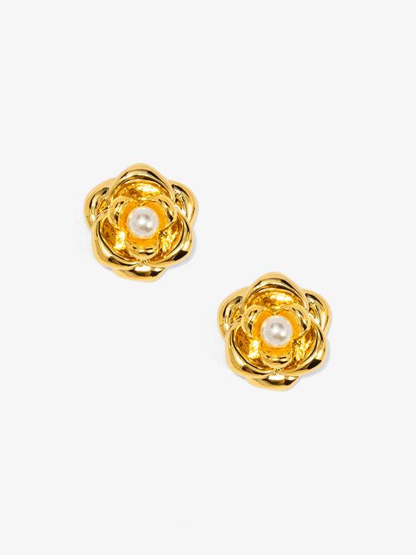 Camellia Pearl Stud Earring