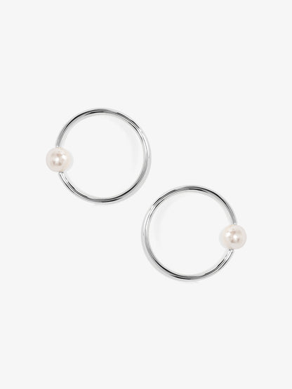 Front-facing Pearl Accent Circle Earring