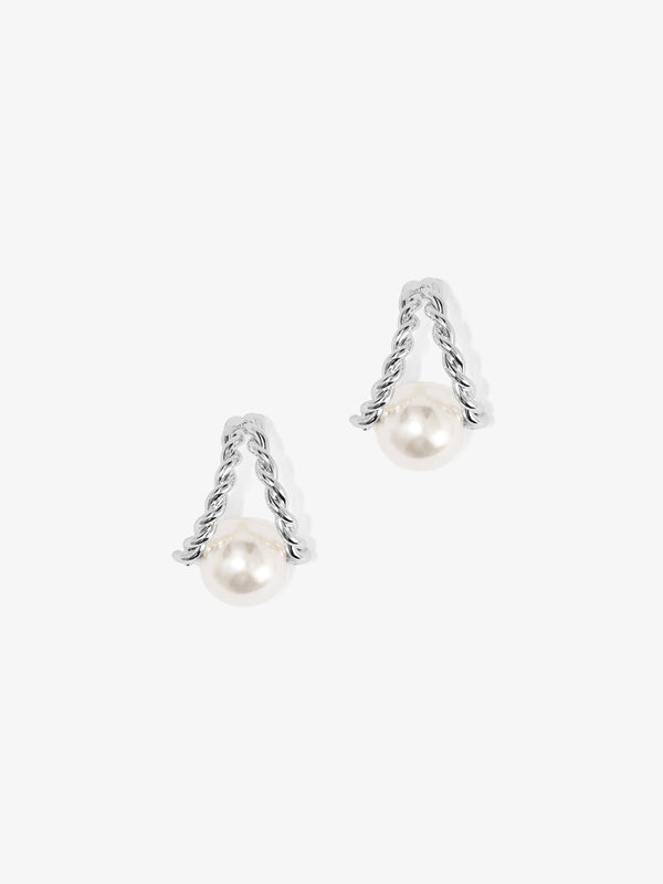 Twisted Pearl Huggie Earring