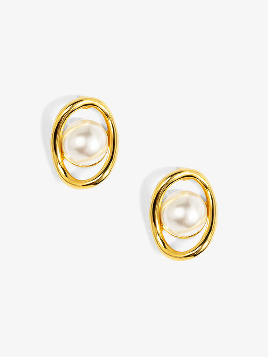 Twisted Orbit Pearl Stud Earring