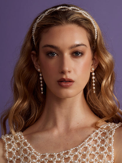Graduated Pearl Linear Drop Earring