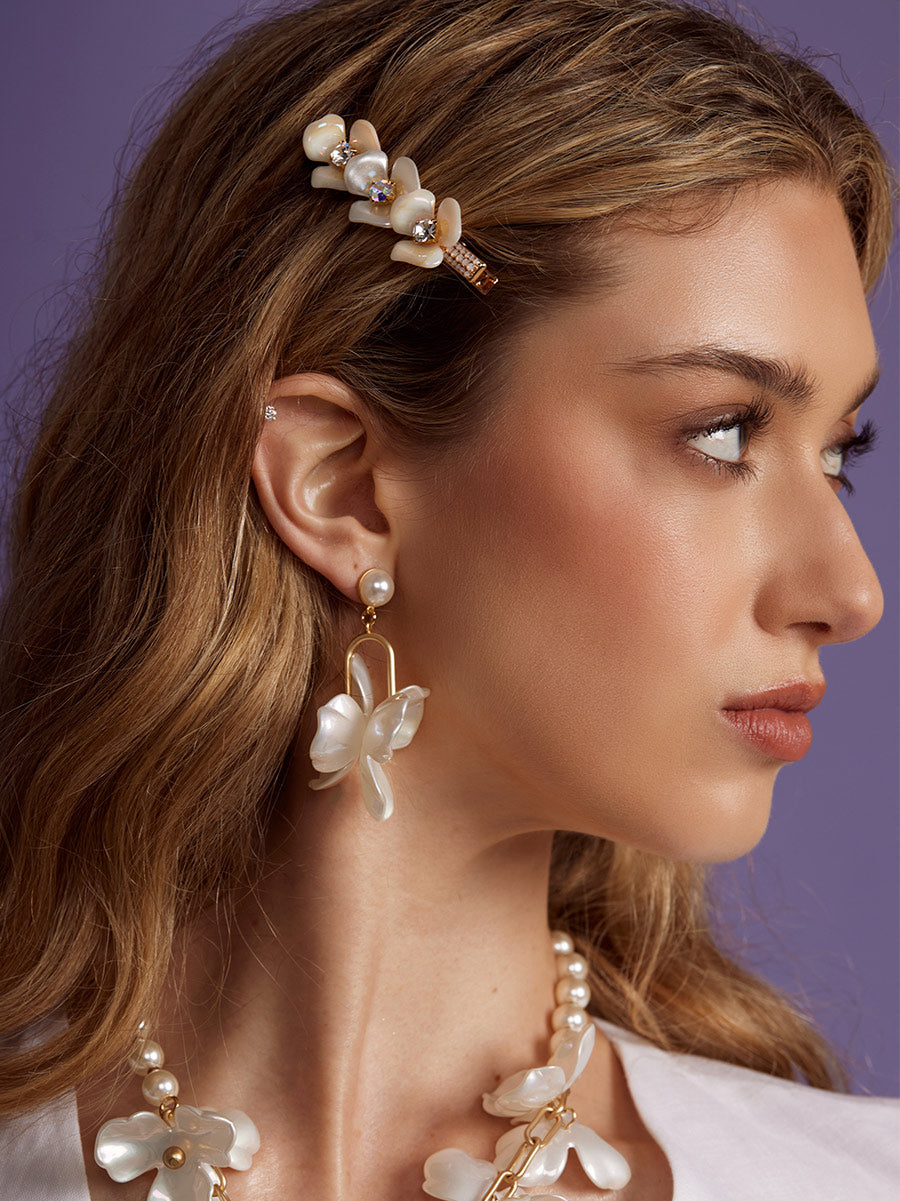 Pearl Petal Flower Hair Clip