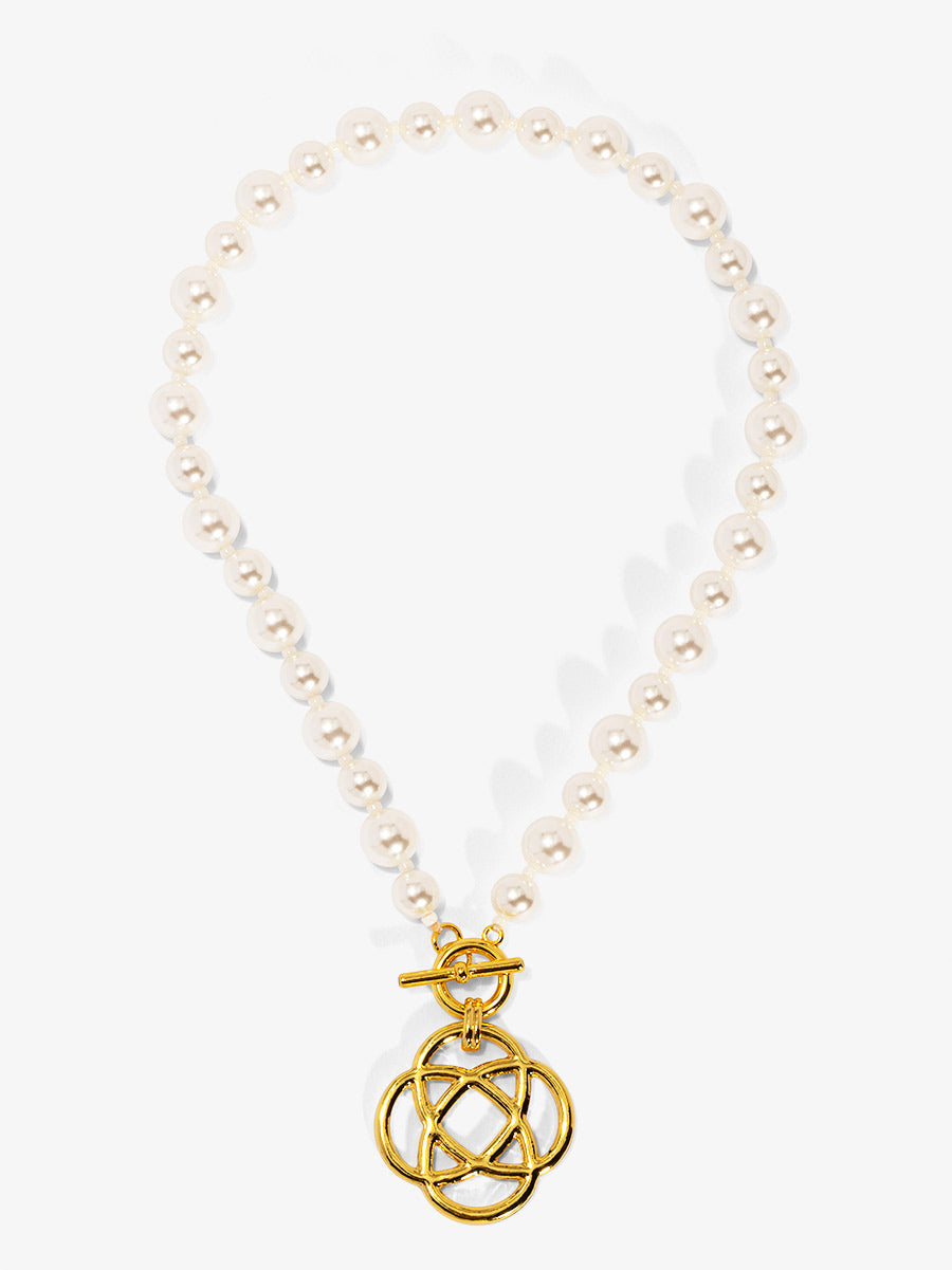 Clover Charm Pearl Beaded Collar Necklace