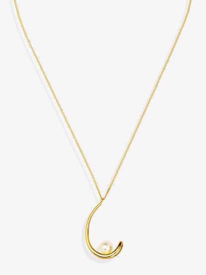 Moon Pearl Short Necklace