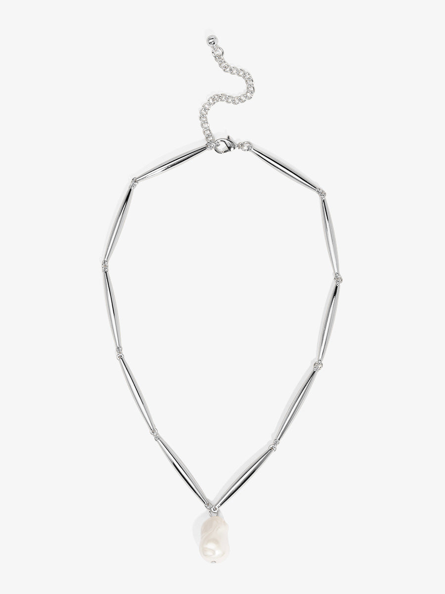 Baroque Pearl Pendant Short Necklace