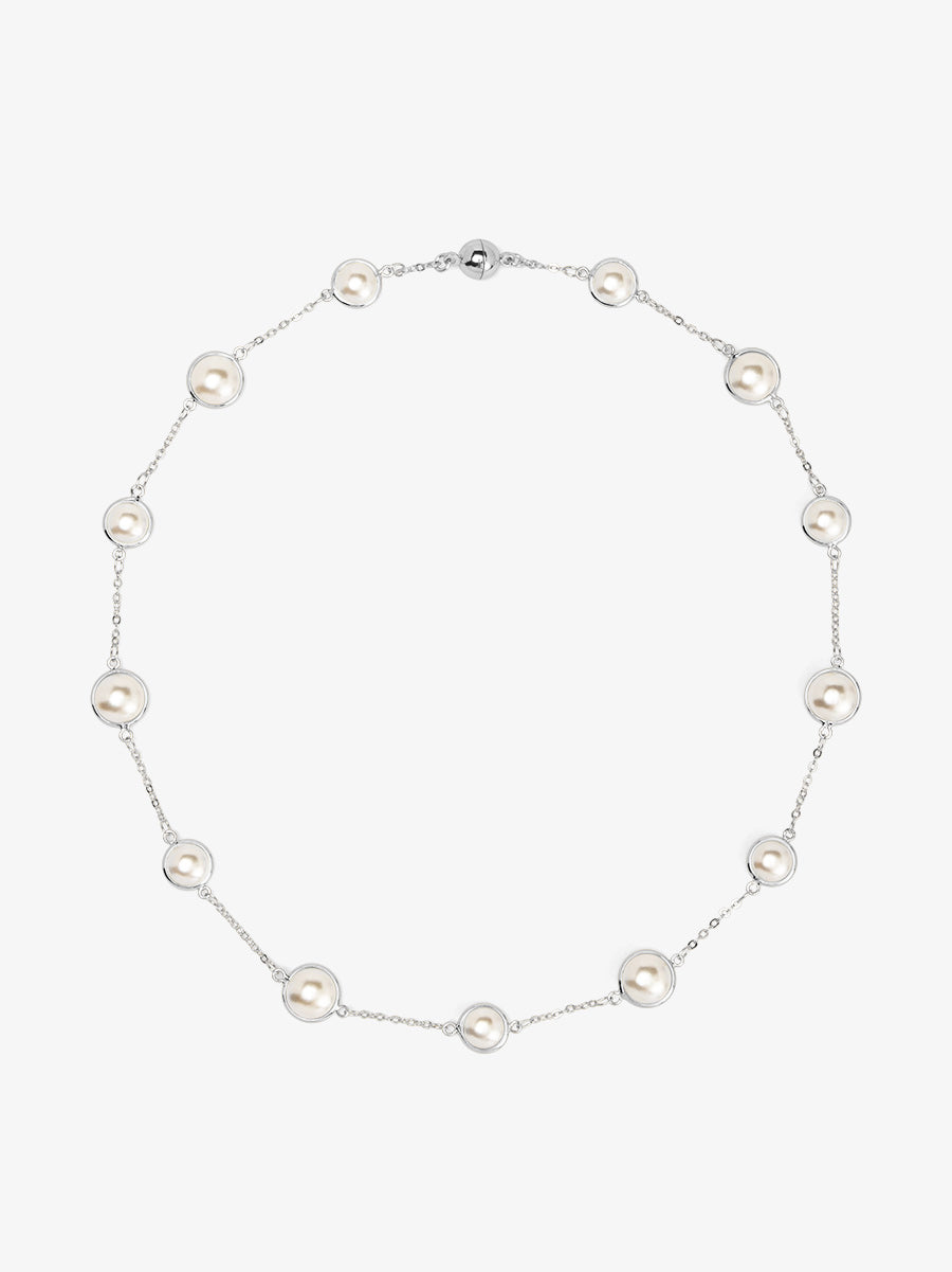 Half Pearl and Chain Magnet Short Necklace