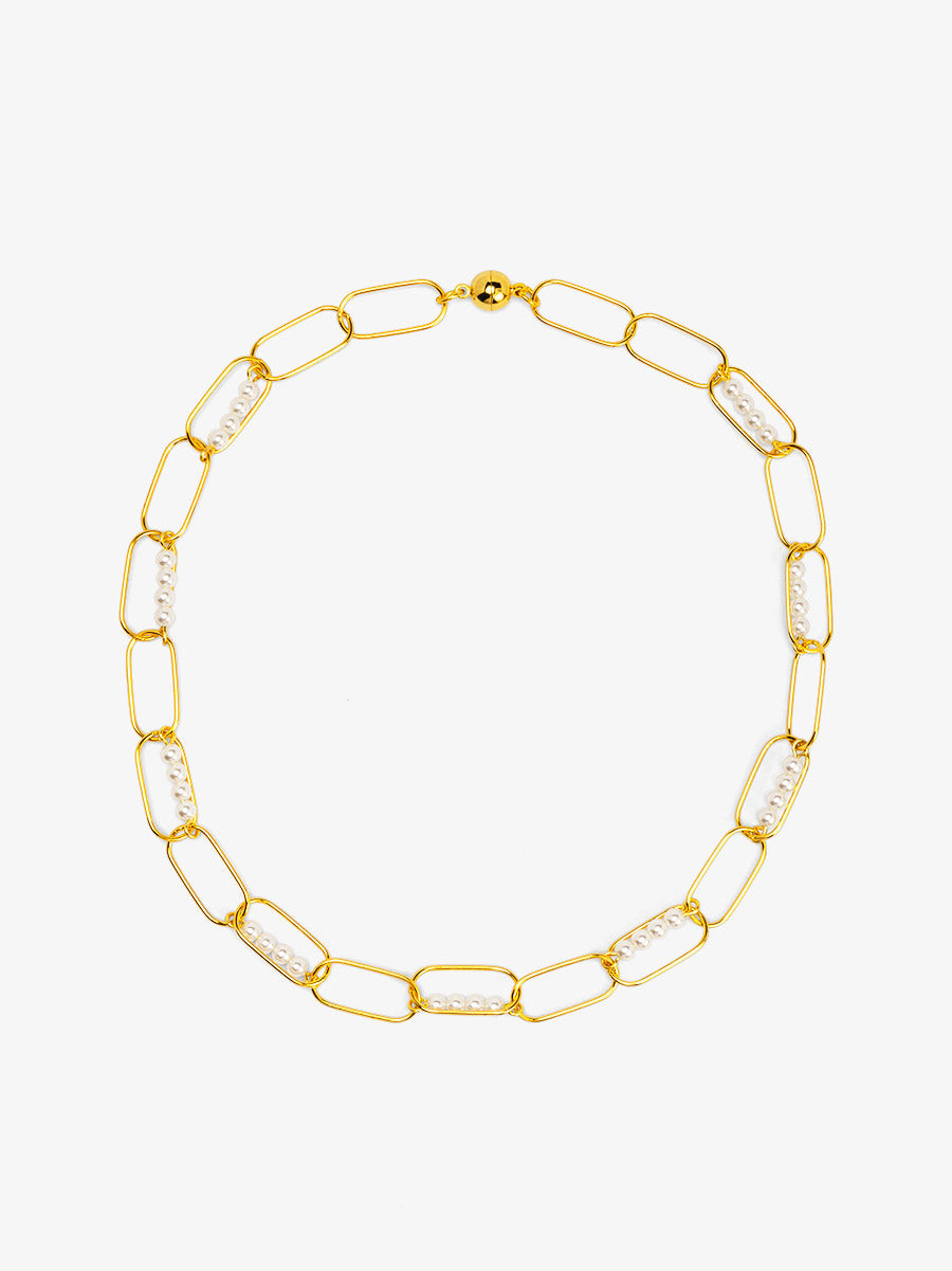 Linear Pearl Chain Short Necklace