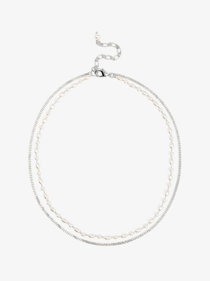 Chain and Pearl Layered Short Necklace