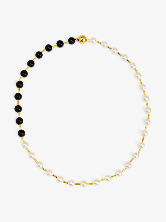 Black and White Pearl Beaded Magnetic Necklace